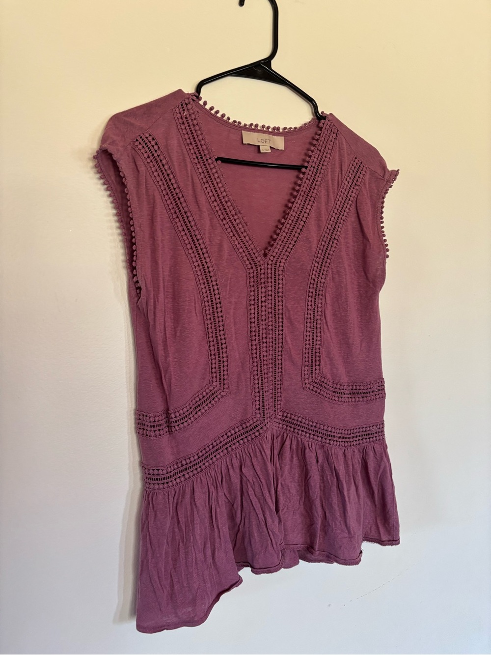 LOFT Dusty Mauve Crochet-Trim Peplum Sleeveless Top